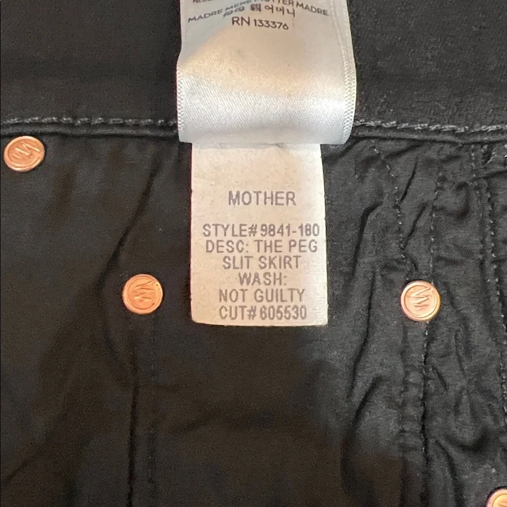 MOTHER The Peg Slit Black Pencil Skirt “Not Guilty” In Denim 🖤